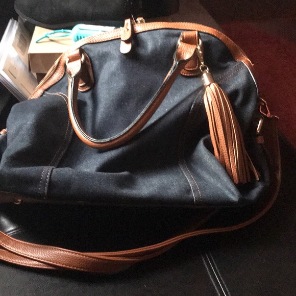 Purse - Picture 2 of 3